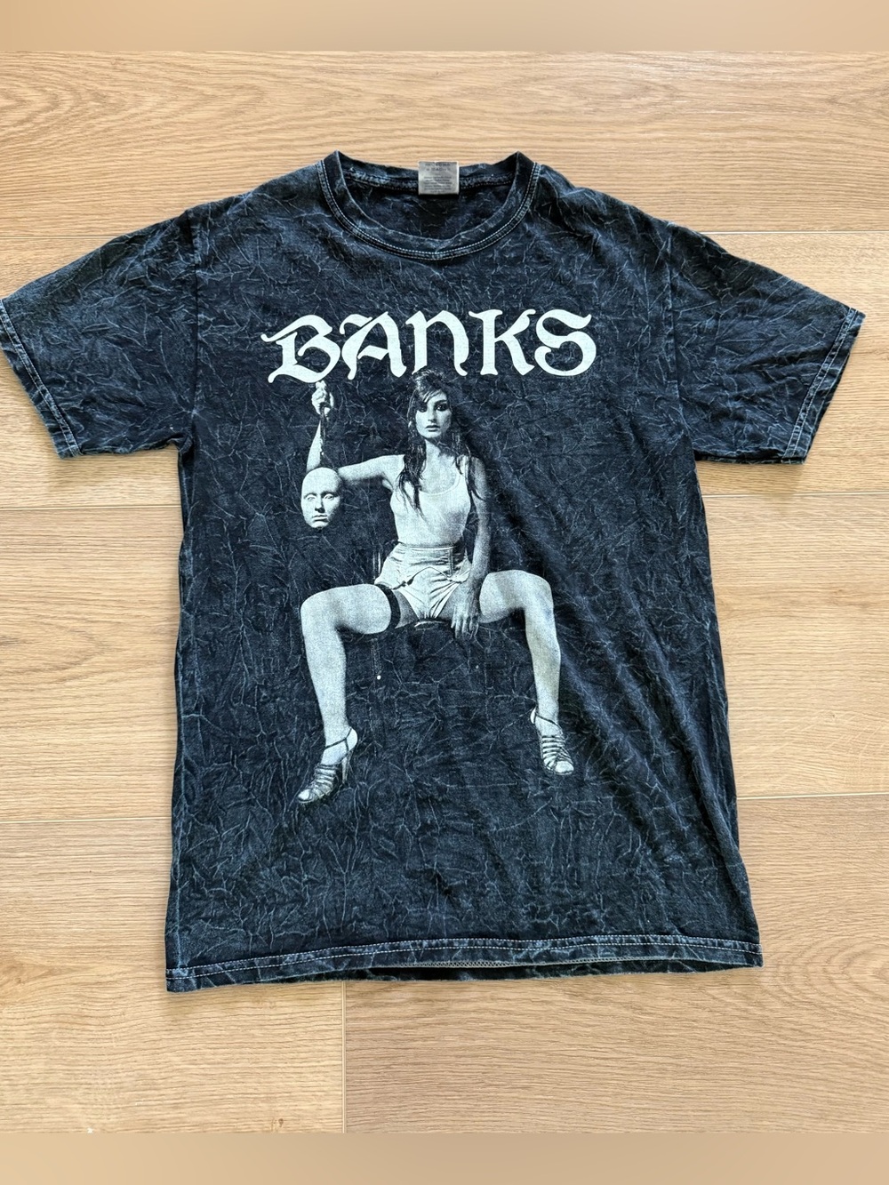 Official BANKS Off With Her Head Photo Tee Mineral Wash Size Small